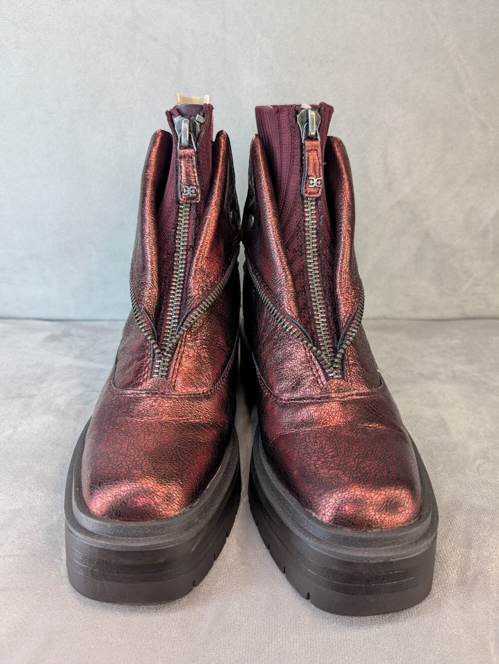 Sam Edelman Linds Chelsea Boot Bordeaux Distressed Leather Women's Size 8.5 - Picture 3 of 12